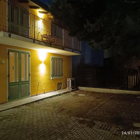 Un Angolo A Milano... Milão Exterior foto